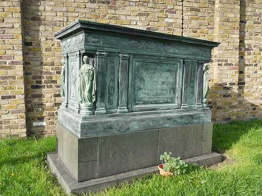 Image of Whistler's Tomb