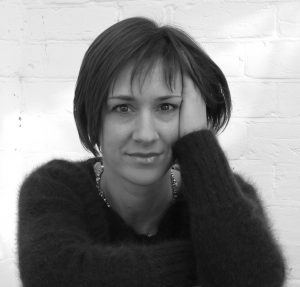 Portrait Photo of the Author Jane Davis